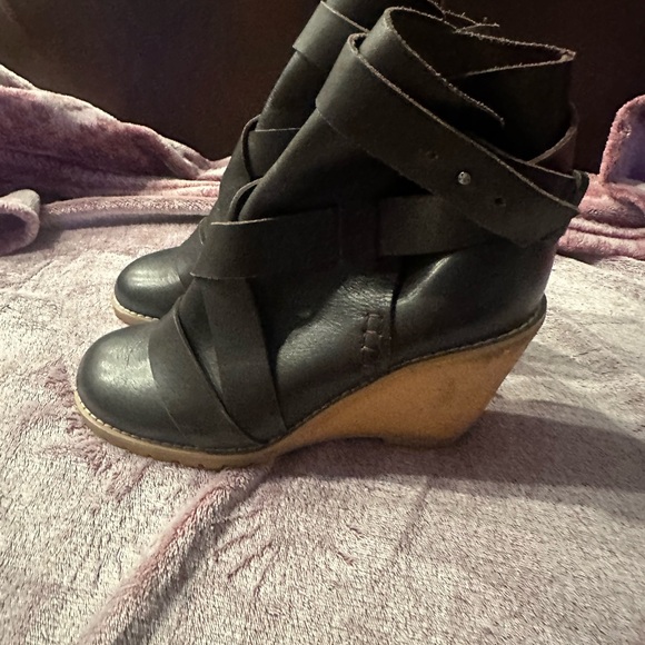 See By Chloe Brown and Tan Wedge Boot - Picture 3 of 4
